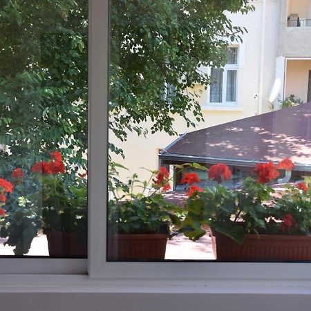 Нестандартно Бутиково Студио За Двама Романтика Warna Exterior foto